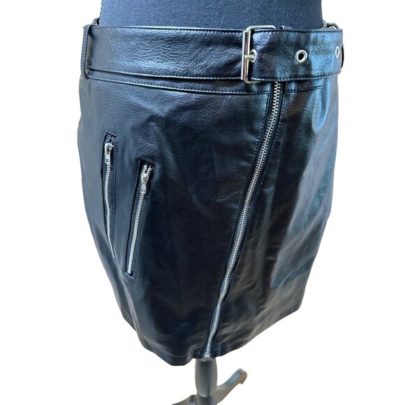 NWT Windsor Faux Black Leather Mini Skirt Zippers Goth Biker Chic Dark Women S - Picture 3 of 8